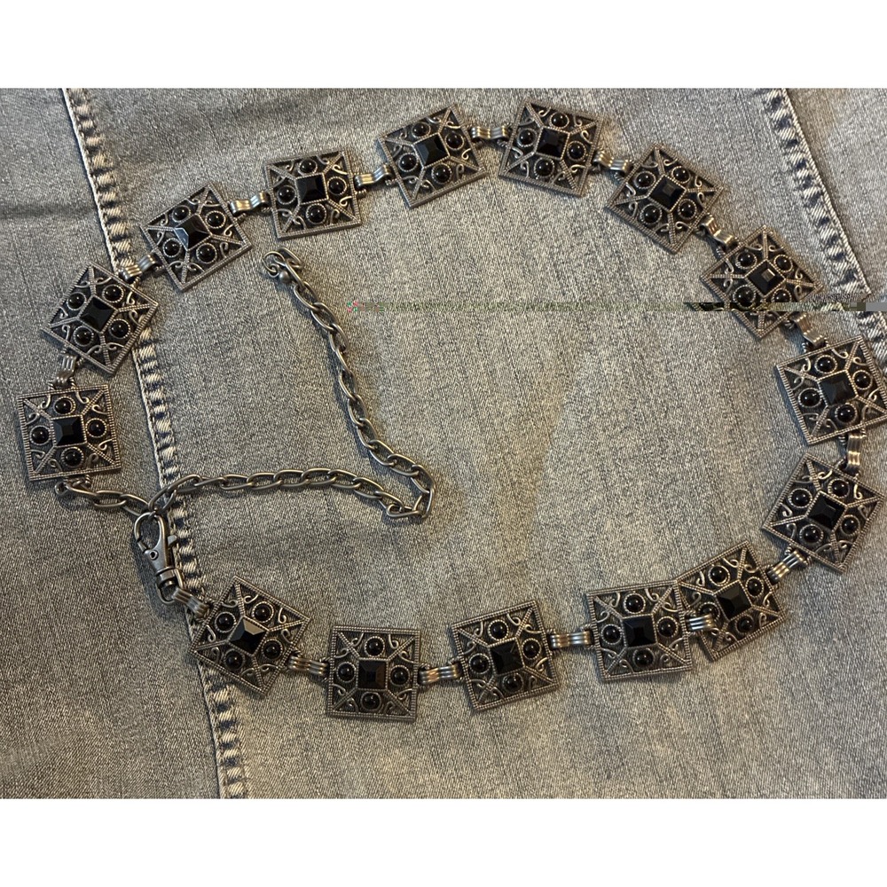 Vintage Boho Filigree Style Black & Vintage Style Silvertone Square Link Belt